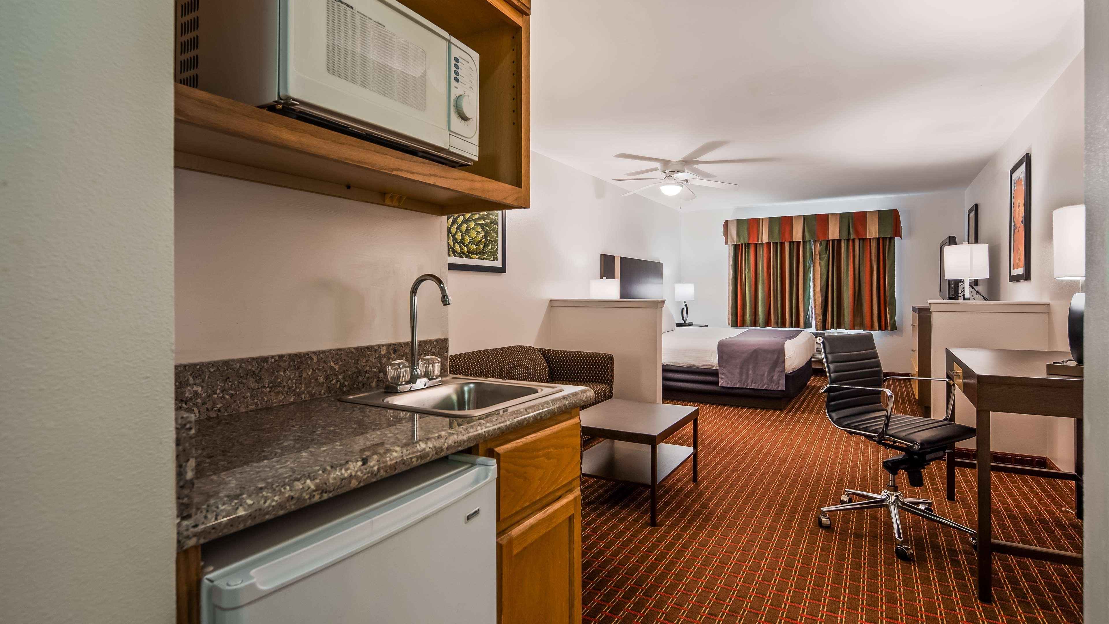 Best Western Inn And Suites Copperas Cove Εξωτερικό φωτογραφία