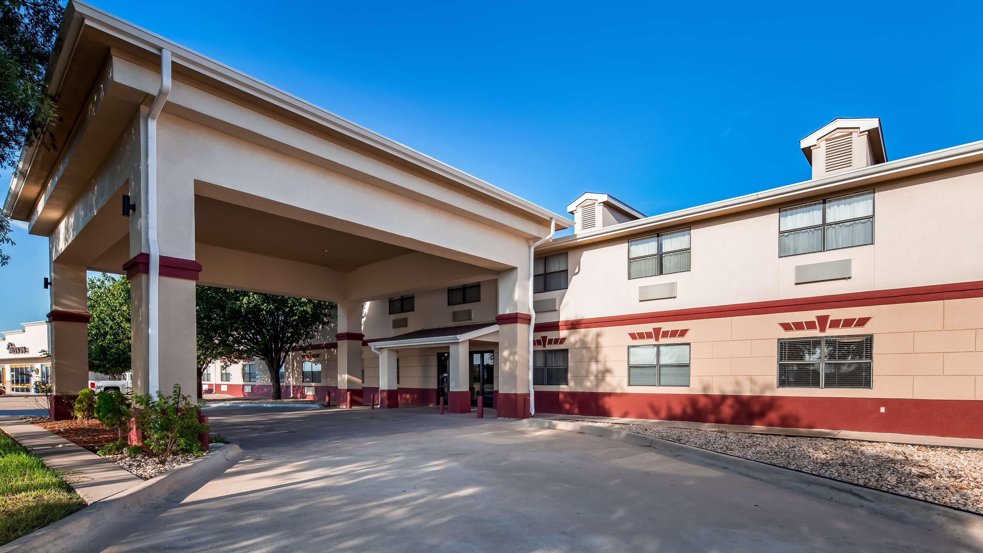 Best Western Inn And Suites Copperas Cove Εξωτερικό φωτογραφία