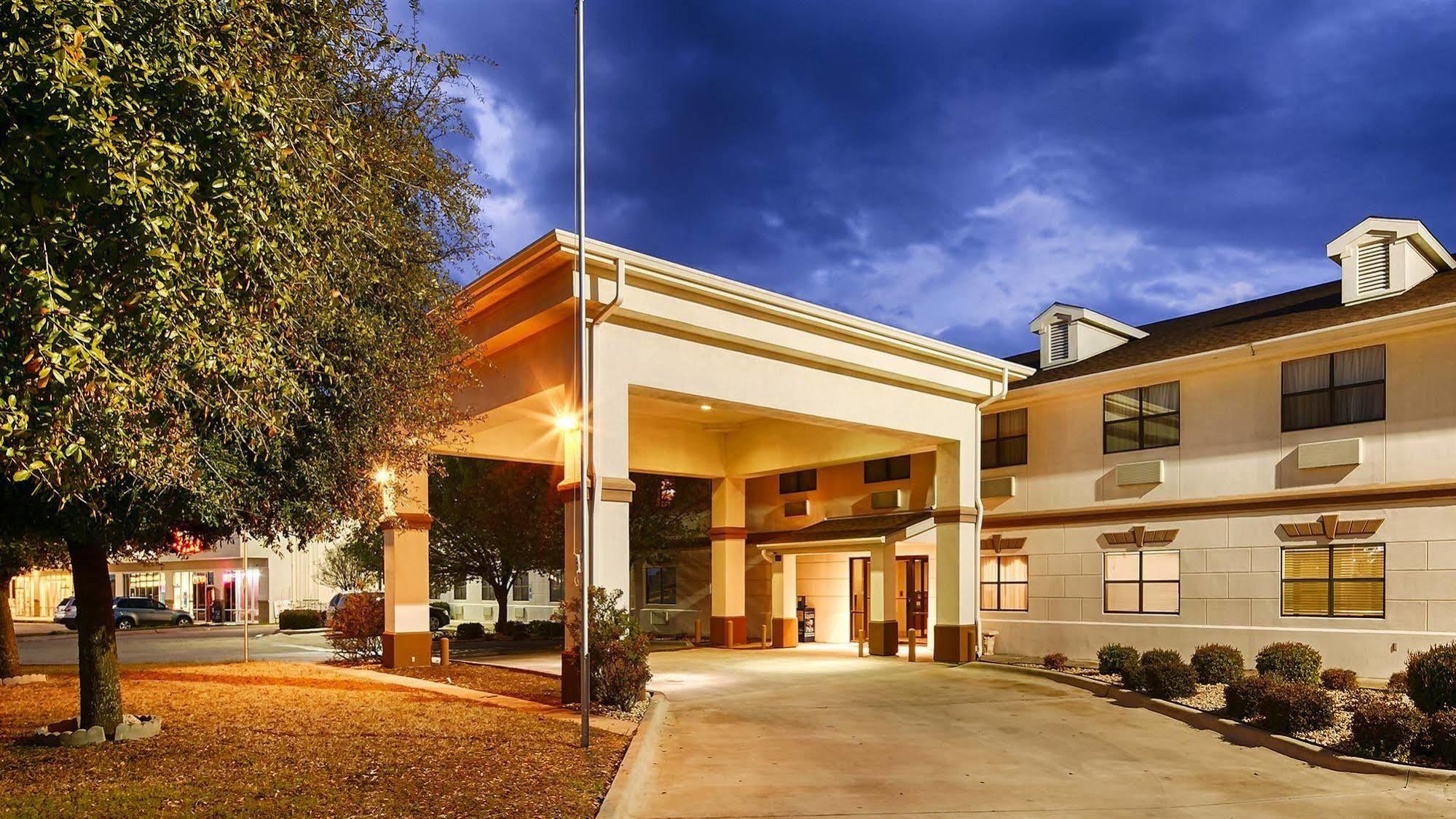 Best Western Inn And Suites Copperas Cove Εξωτερικό φωτογραφία